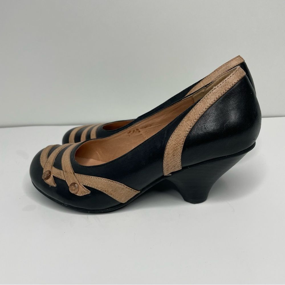 Miz Mooz Pandora Leather Heels Black Tan Womens Size 8 Comfort Shoes Round Toe